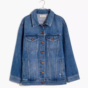 Madewell Oversized Trucker Jean Jacket in Hunton Wash